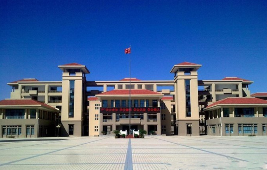 新密市第二高级中学