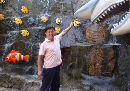 徐新明（网络营销“外推大兵团作战”理论创始人）