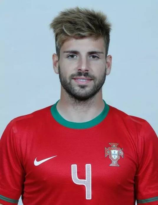 米格尔·韦洛索