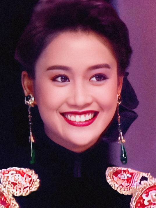 梁小冰（中国香港女演员、歌手、模特）