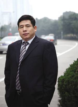 金绍平（金龙机电股份有限公司董事长兼总经理）