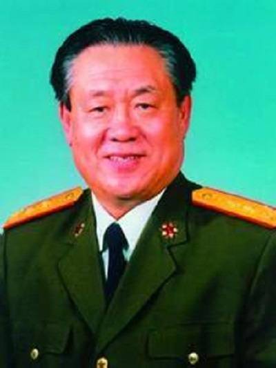 张宝忠（原邓小平警卫秘书）