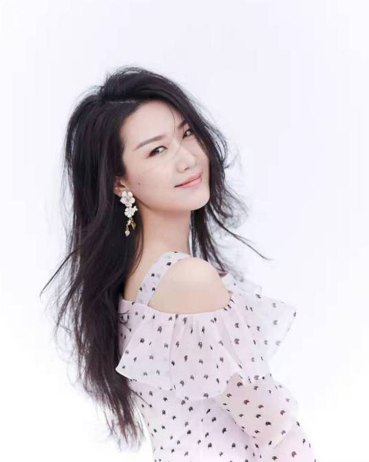 孙露（中国内地女歌手）