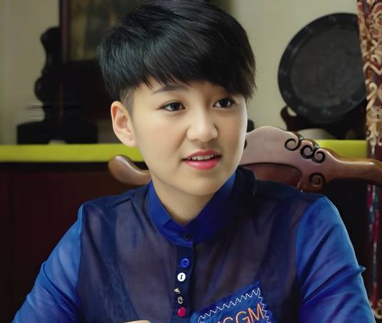 赵丹（中国内地女演员、二人转演员）