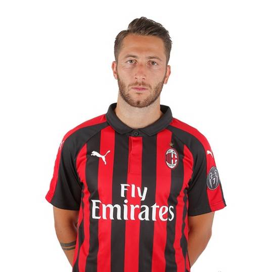 安德雷亚·贝尔托拉奇