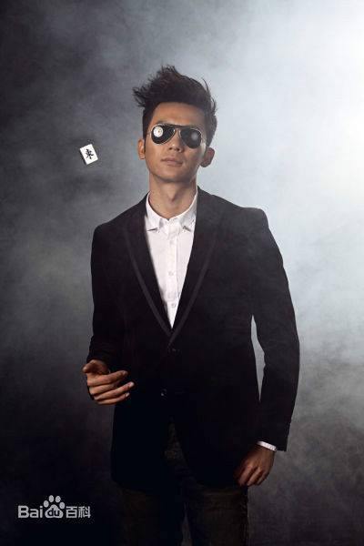 何东（《北京青年》男主角）