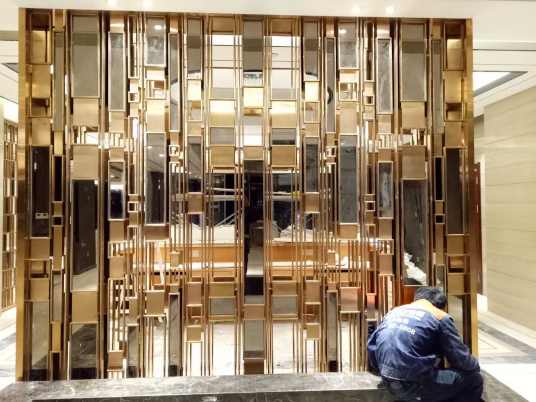 玫瑰金不锈钢屏风