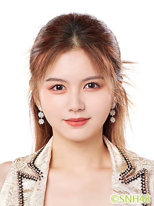 陈琳（中国女歌手、演员，SNH48,7SENSES成员）