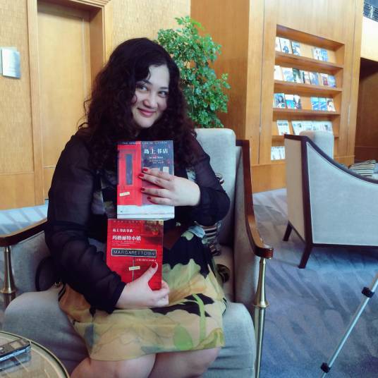 加布瑞埃拉·泽文