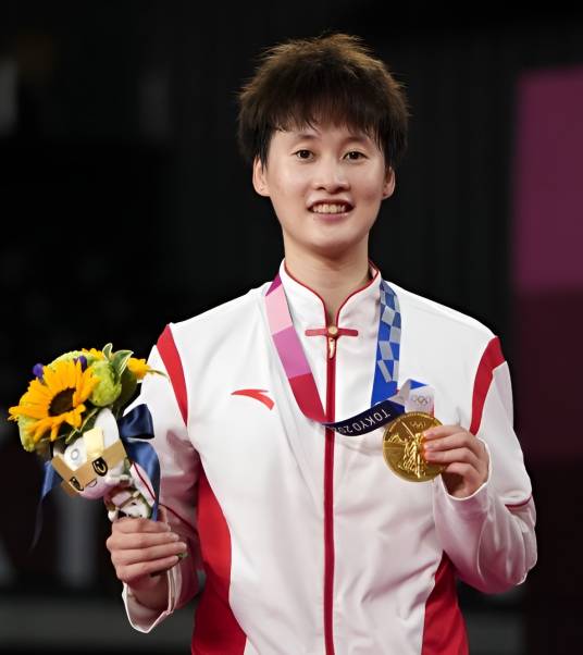 陈雨菲（中国羽毛球运动员、奥运会冠军）