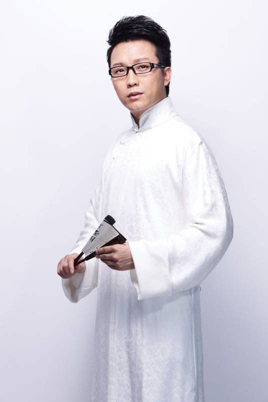 花满楼（歌手李玉刚演唱的歌曲）