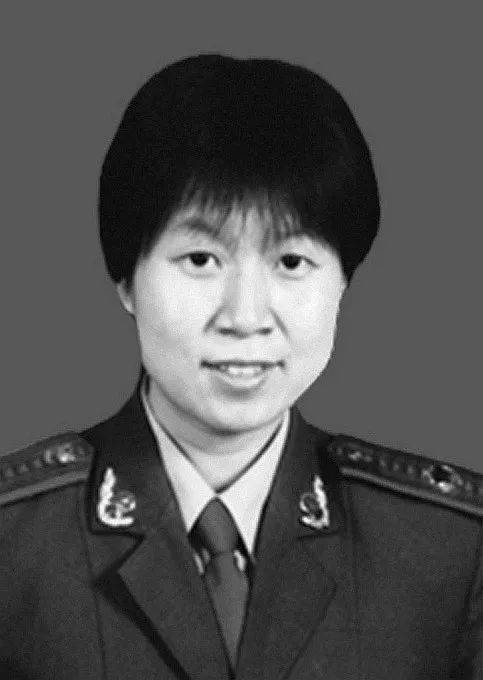 李晓红（抗非烈士、原武警北京总队医院主治医师）