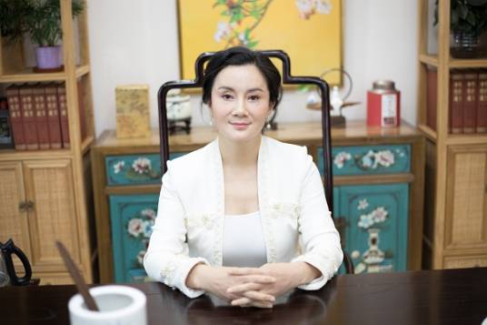 周伊凡（安徽富煌集团副董事长）