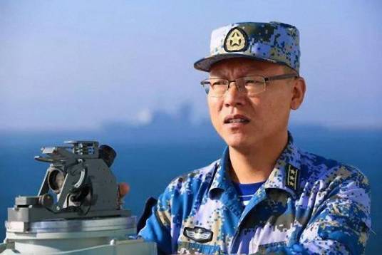 高克（055型导弹驱逐舰舰长）