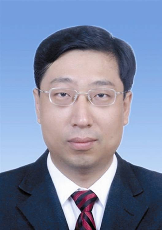 尚林（海南日报报业集团党委副书记、总编辑）