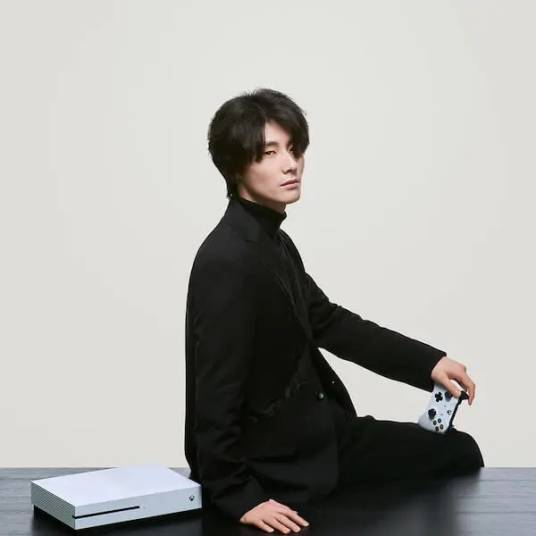 纯黑（知名游戏视频攻略解说）