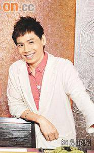 黎国辉（中国香港无线娱乐新闻台节目主持人）