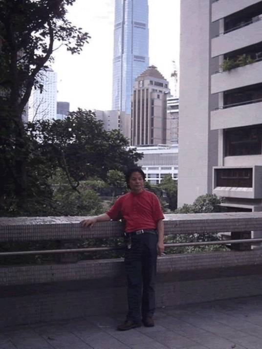 马福成（温州大学人文学院教授）