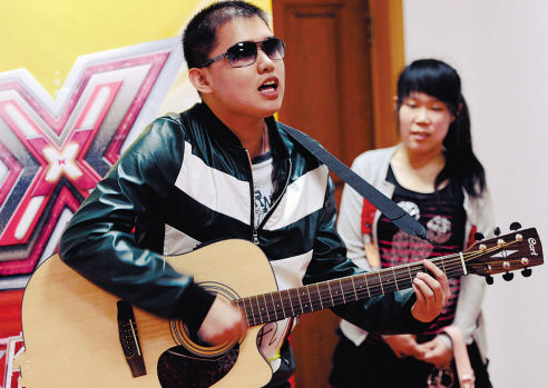 吴光（牛人按摩师）