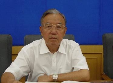 李炳良（河北省九届人大常委会常务副主任）