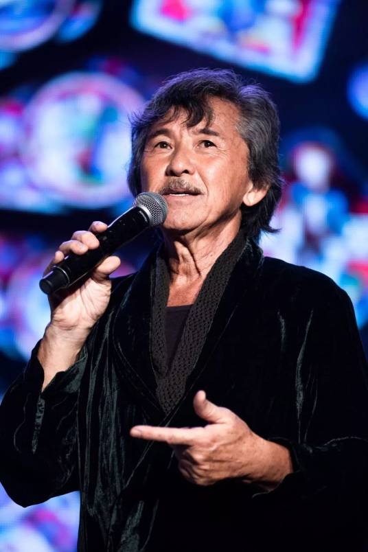 林子祥（中国香港流行乐男歌手、音乐人、演员）