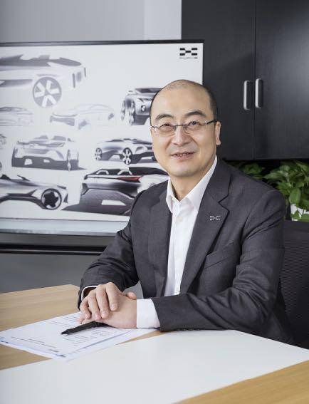 付强（爱驰汽车联合创始人兼总裁）