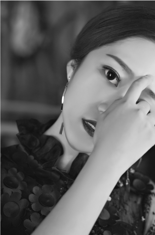 徐艺丹（中国女歌手）