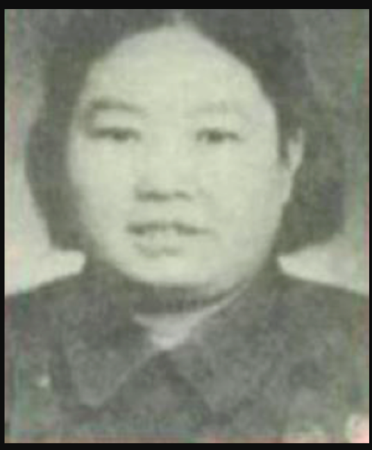 李桂红（中国红军女英雄）