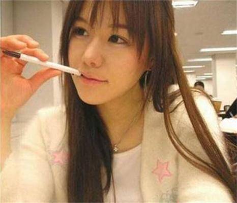 孙彬彬（伪娘）