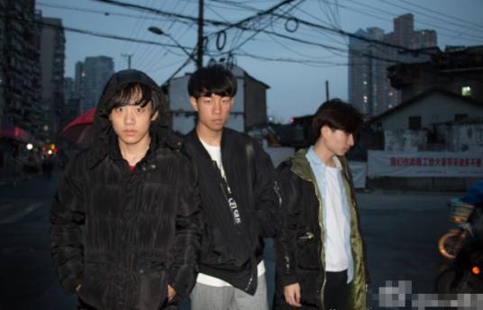 Nice（中国上海男团）