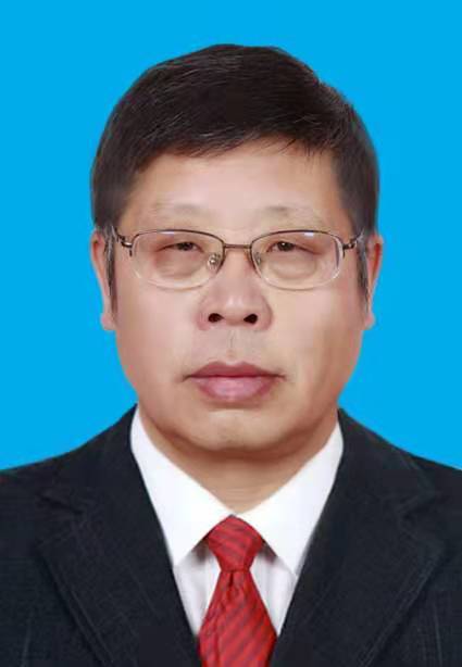 王美平（内蒙古自治区察右前旗财政局纪检、监察组组长）