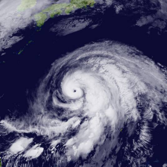 台风马勒卡（2022年第1号超强台风）