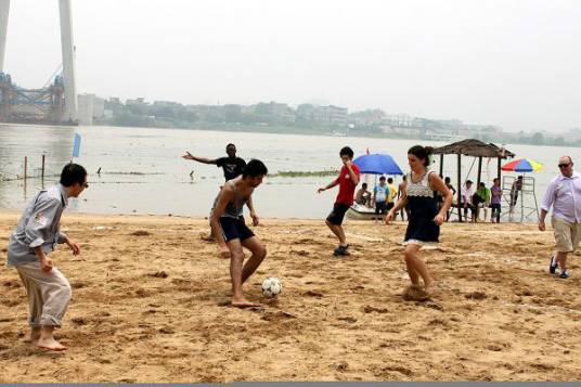 金沙滩（佛山金沙滩）