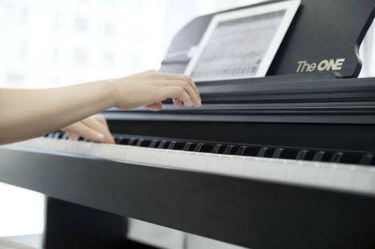 The ONE智能钢琴