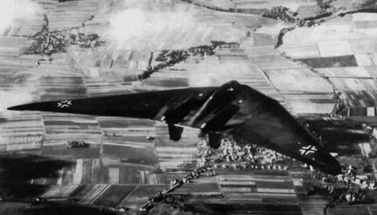 希特勒隐形战机