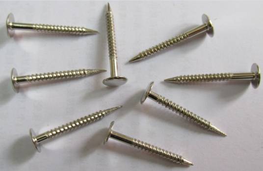 钉子（生活工具）