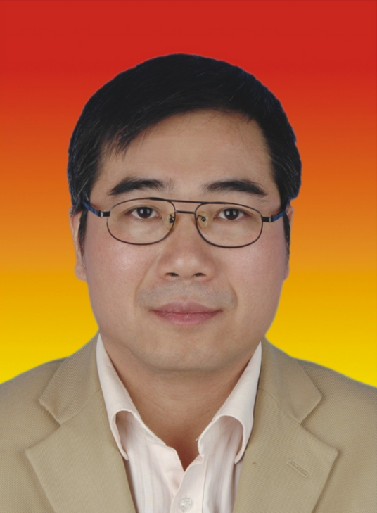 陈奕标（华鼎融资担保有限公司董事长）