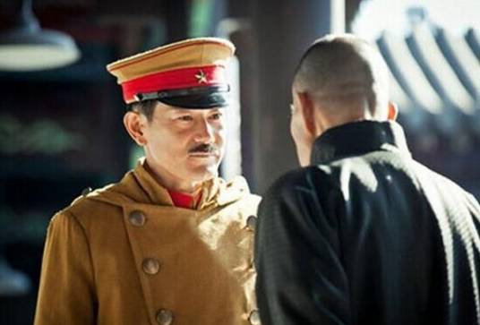 在此刻（《少帅》电视剧片尾曲）