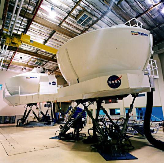 飞行模拟器（模拟装置）