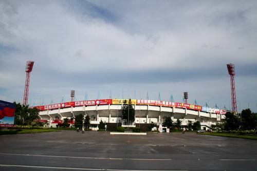 中山市兴中体育场