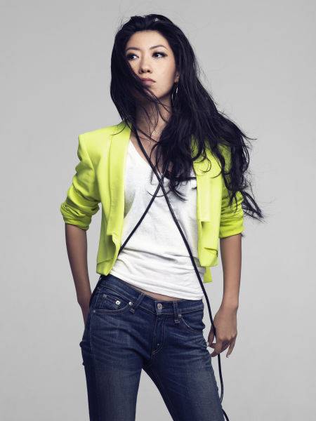 曲婉婷（中国内地女歌手、词曲创作人）