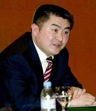 姚小东（河北滦河实业集团有限公司董事长）