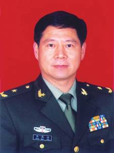 彭水根（上海警备区司令员）