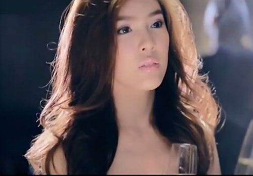 Nisamanee Lertworapong