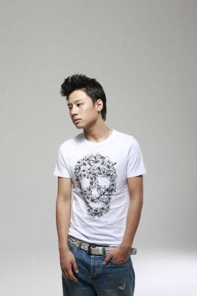 袁野（中国大陆浙江籍歌手）