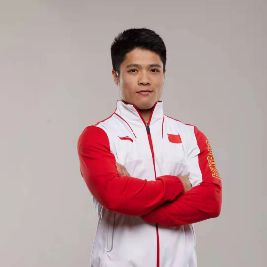 李发彬（中国举重运动员，抓举世界纪录创造者）