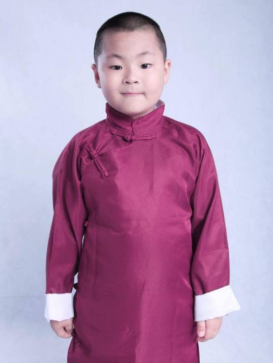 张成楚（岳云鹏干儿子）