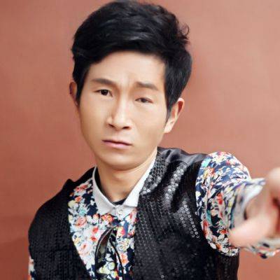 李友胜（安徽友蘅文化艺人，流浪歌手，特型演员）