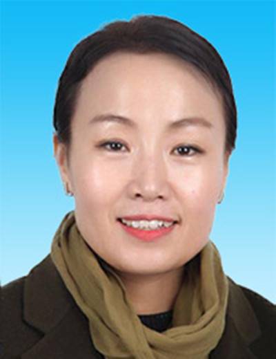 韩金凤（原牙克石市人民政府副市长）