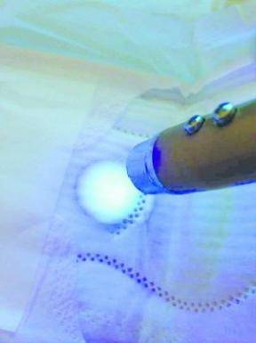 可迁移性荧光增白剂